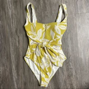 NWT L*SPACE Balboa One Piece Swimsuit Floral Tie